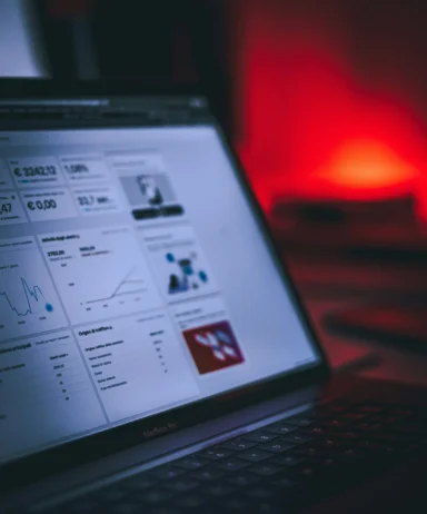 agencia de inteligencia artificial, agencia ia, agencia ia en españa, Beneficios de la Optimización de Marketing Digital​
